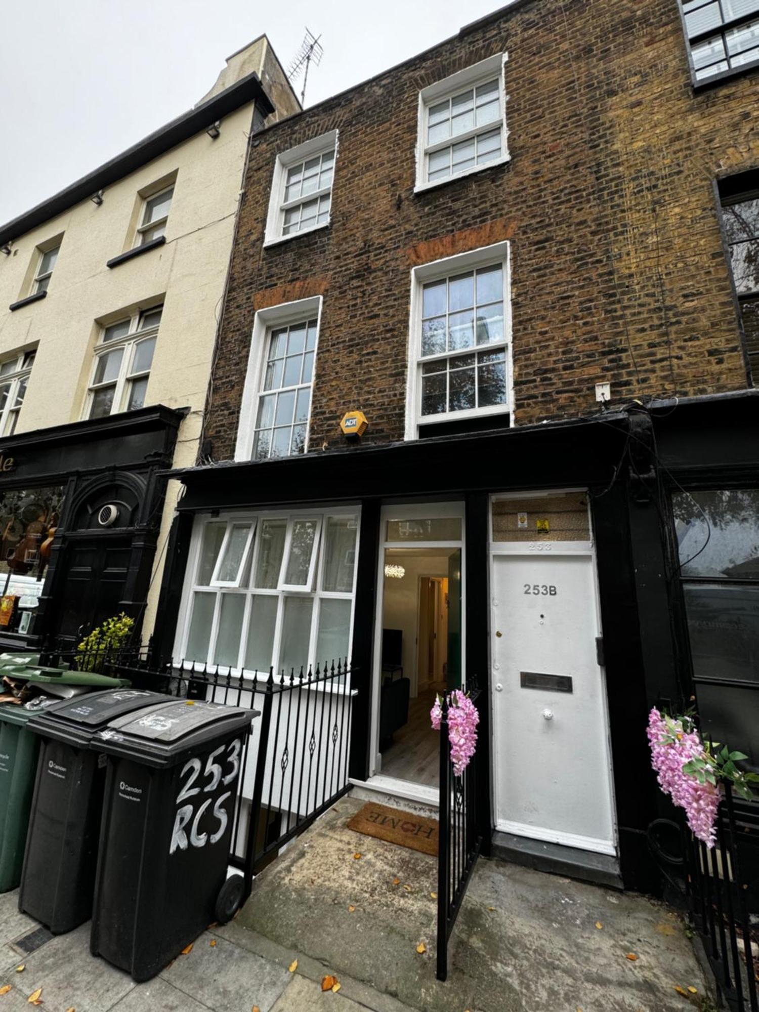 Camden Apartments London Exterior photo